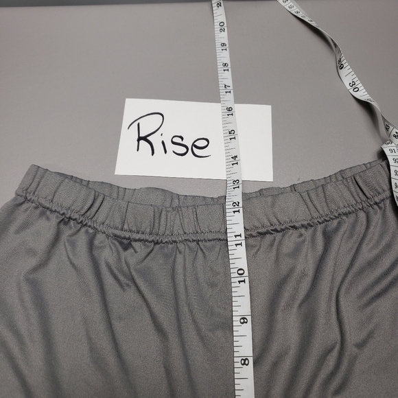 3/$15 unbranded basic gray high rise shorts women's plus size XXL - Picture 5 of 8